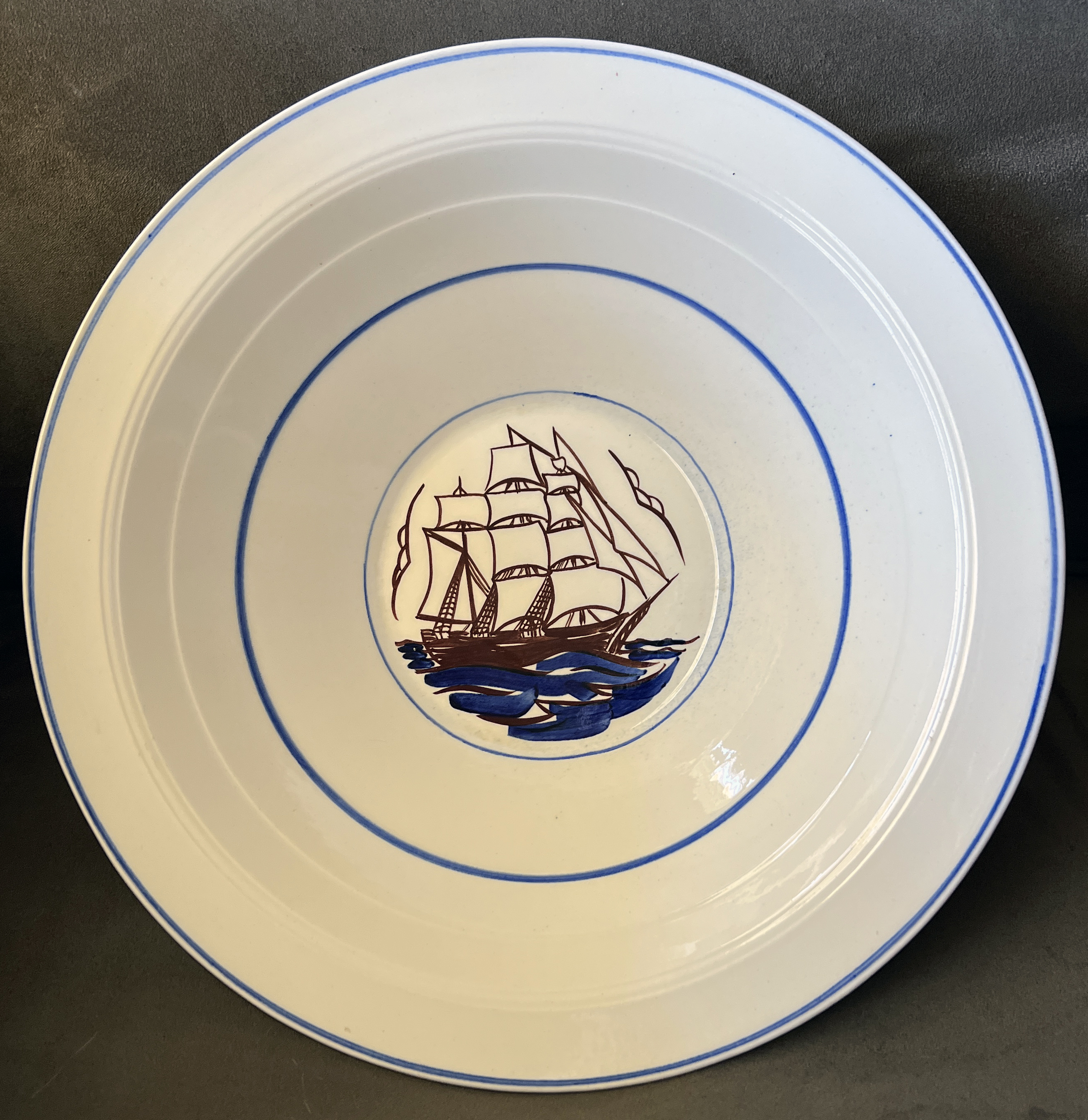 Vernon Kilns Moby Dick Plate